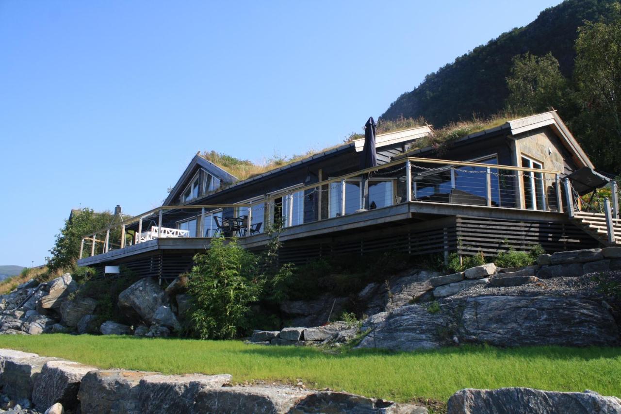 Småstranda Fjord Lodge Aheim Eksteriør bilde